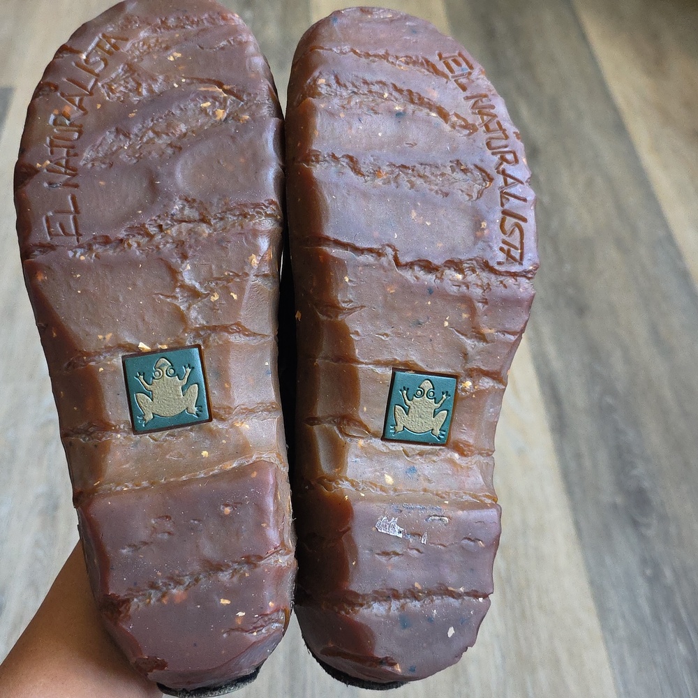 El Naturalista Black Leather Mary Jane Clogs - Picture 12 of 16